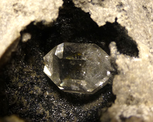 ハーキマーダイヤモンド の原石